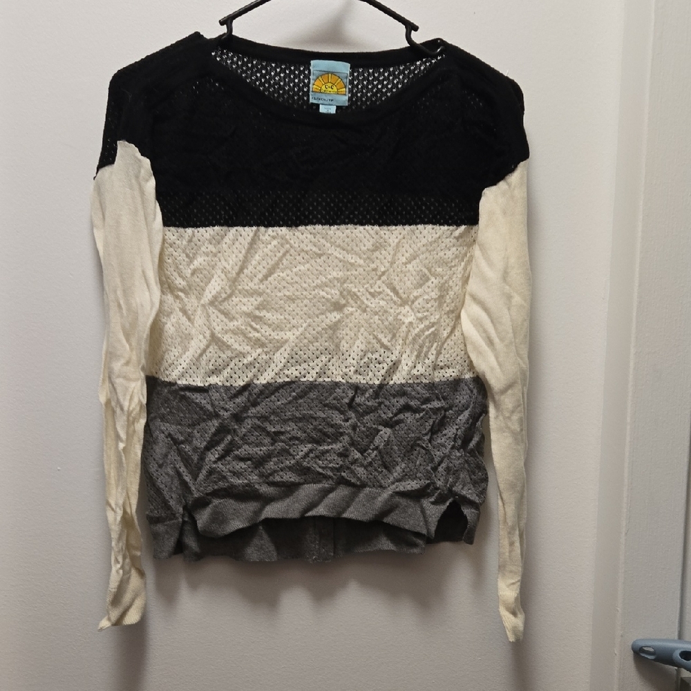 C&C California Black, Cream, and Gray Long Sleeve Top